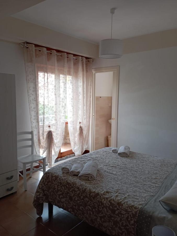 B&B La Maison Канікатті Екстер'єр фото
